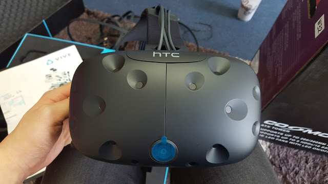 HTC VIVE Front View
